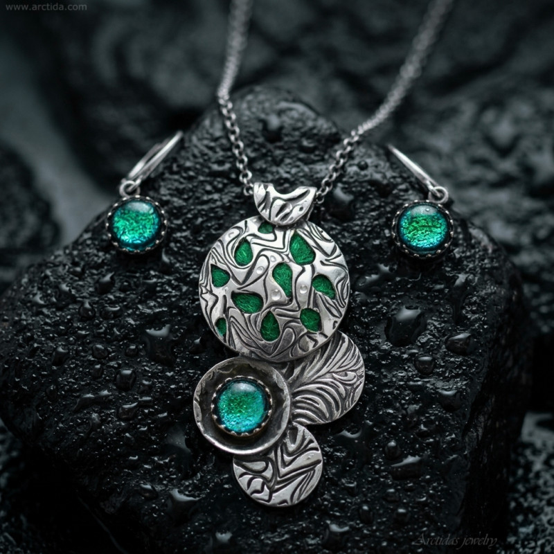 Emerald Green Dichroic Glass Silver Pendant Necklace and Earrings Set