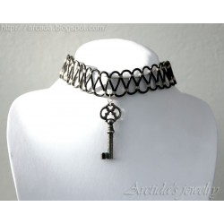 Steampunk halsband sterlingsilver läder vintage nyckel